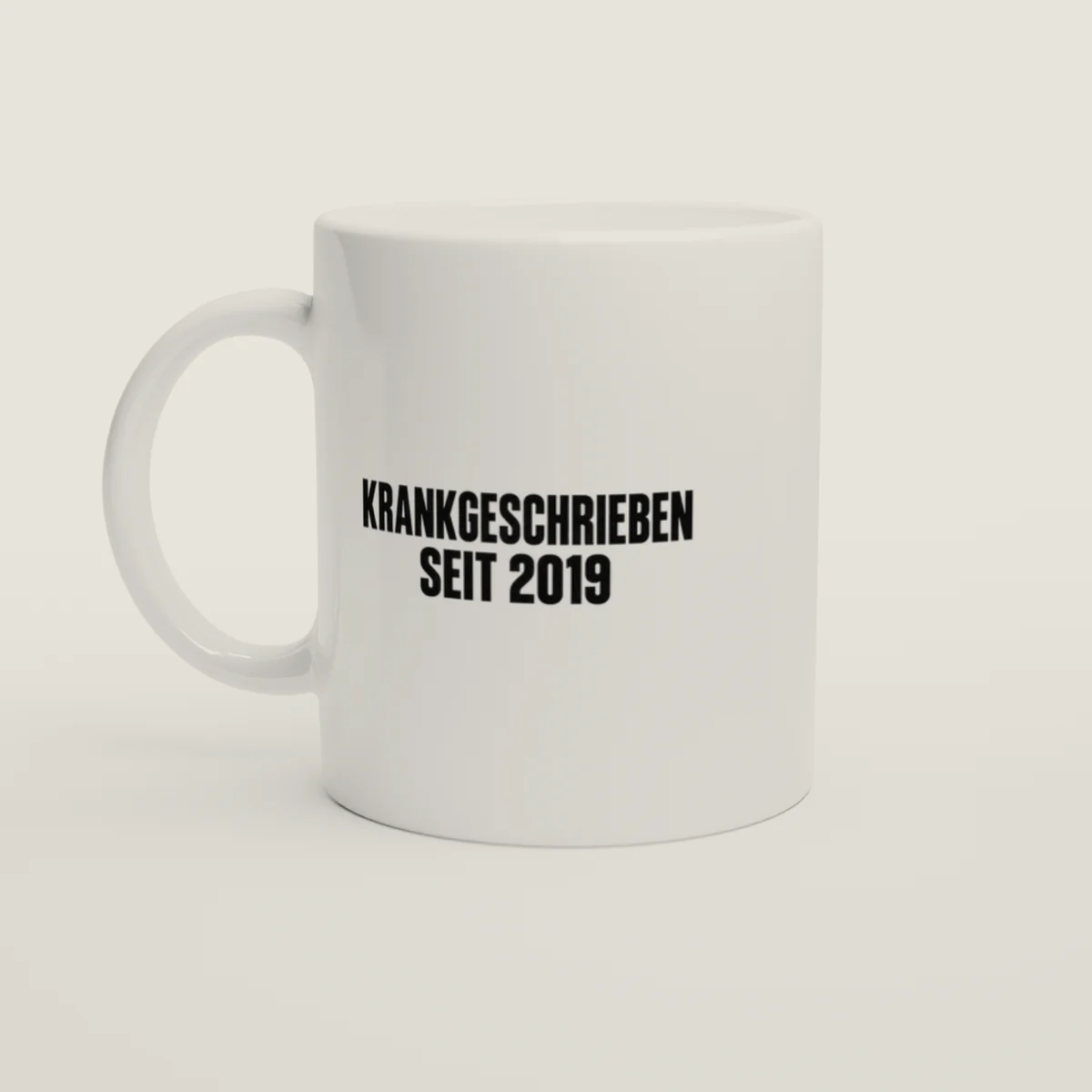 Krankgeschrieben seit 2019 – Weiß